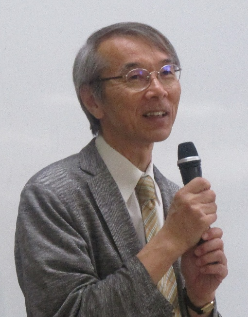 丹羽謙治先生の講演写真
